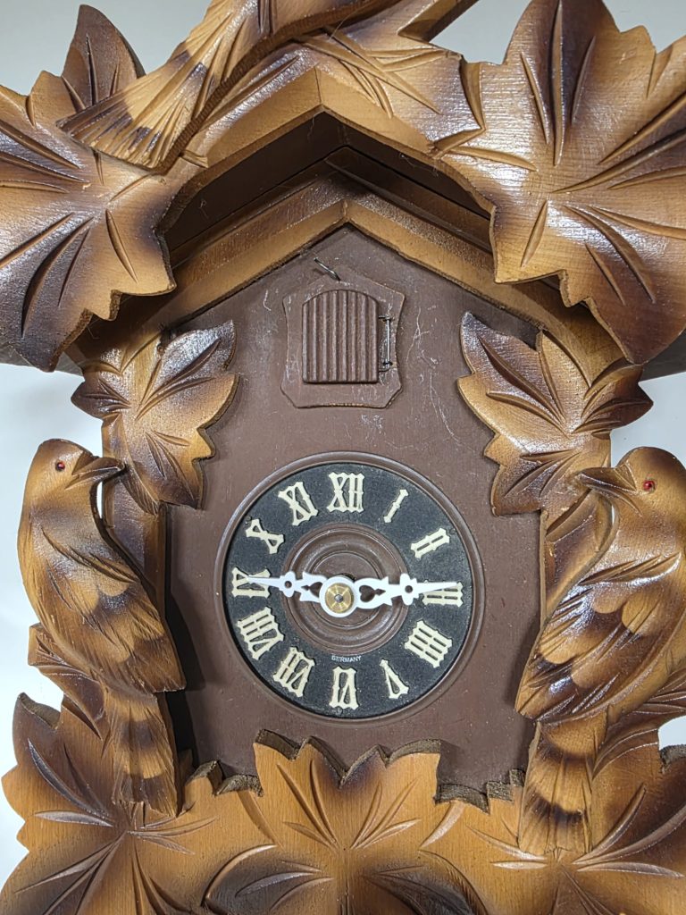 Traditional Black Forest 8 day cuckoo clock c. 1950 - Rescue Clocks