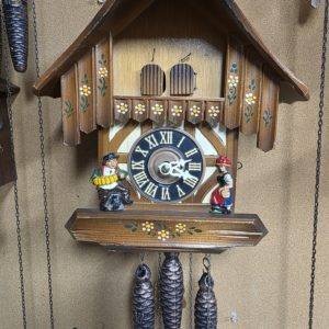 Black Forest chalet-style 1 day cuckoo clock c. 1950